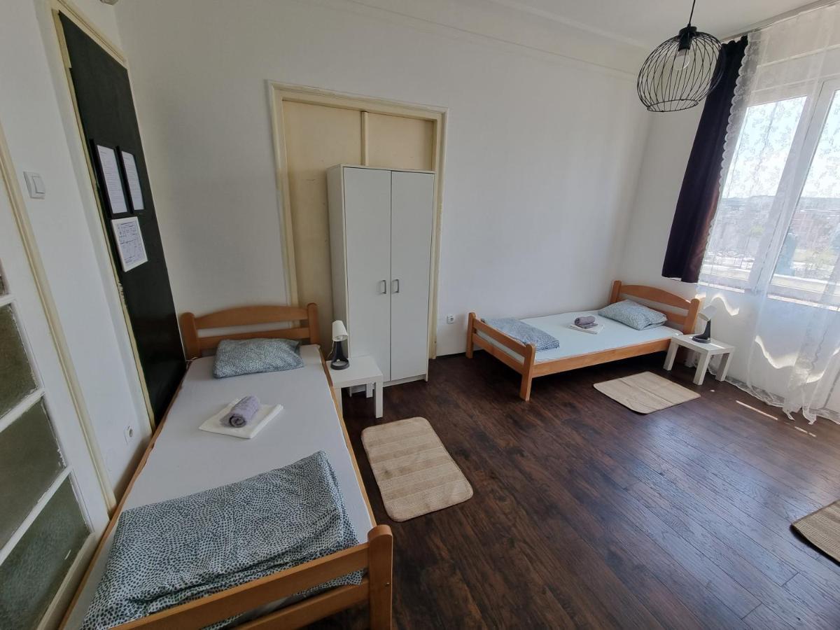 Downtown Belgrade Hostel And Apartments エクステリア 写真