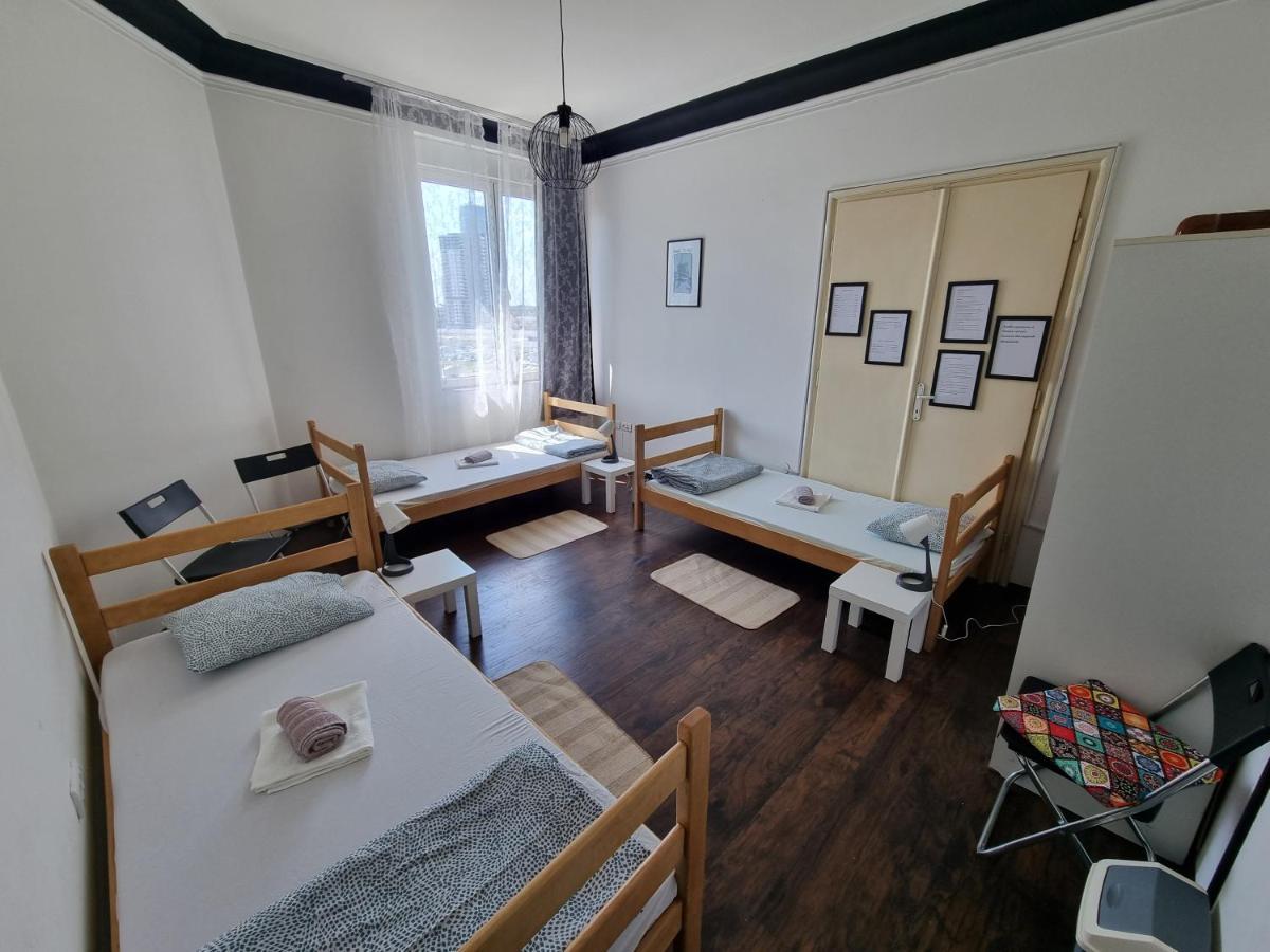 Downtown Belgrade Hostel And Apartments エクステリア 写真