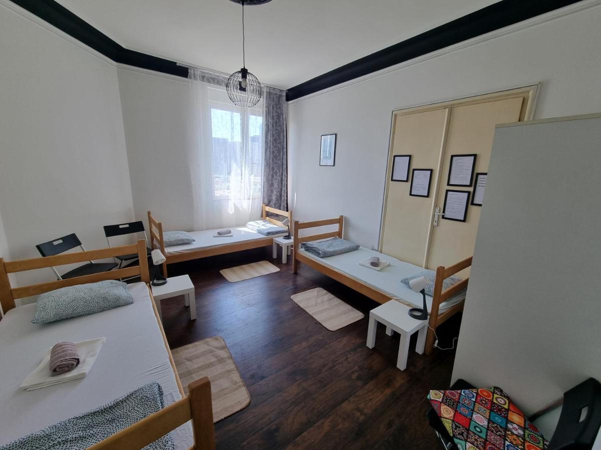 Downtown Belgrade Hostel And Apartments エクステリア 写真