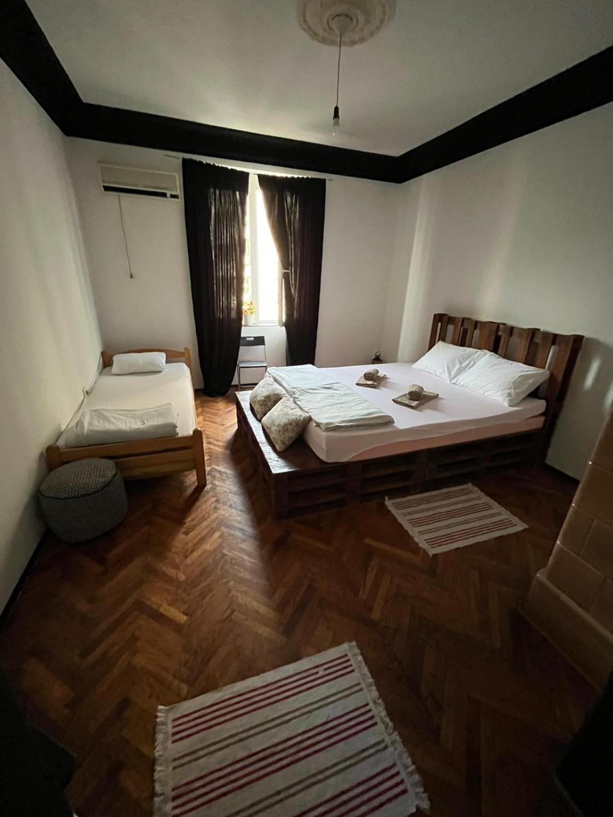 Downtown Belgrade Hostel And Apartments エクステリア 写真